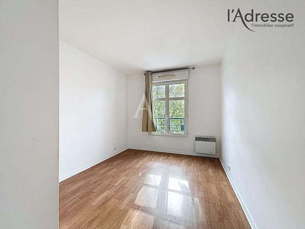 Suresnes - Marché Caron - 4 pièces de 94m² cave parking