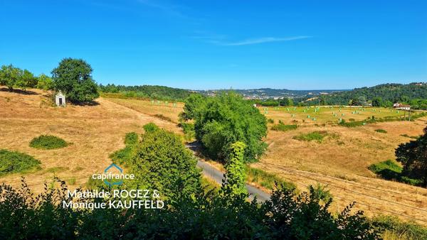 Domaine de caractère sur 45 hectares avec étang - Courpière