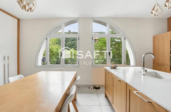 Maison d'architecte, plein coeur des Minimes