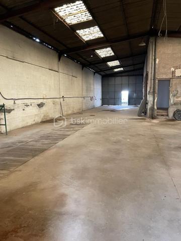 Immeuble mixte de 606 m²