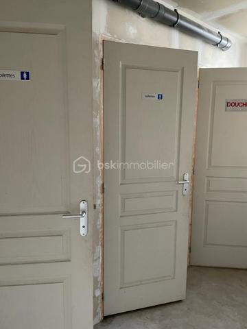 Immeuble mixte de 606 m²