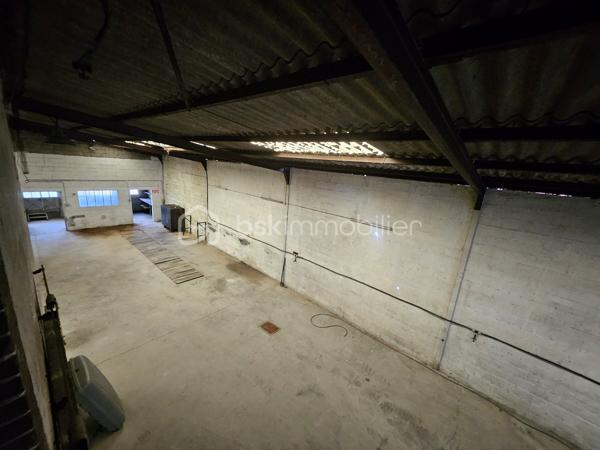 Immeuble mixte de 606 m²