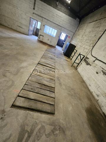 Immeuble mixte de 606 m²