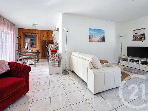 Maison à vendre  4 pièces - 100 m 2   GUJAN MESTRAS  - 33
