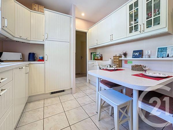 Maison à vendre  4 pièces - 100 m 2   GUJAN MESTRAS  - 33