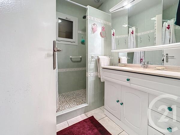 Maison à vendre  4 pièces - 100 m 2   GUJAN MESTRAS  - 33
