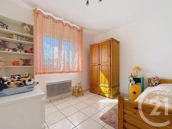 Maison à vendre  4 pièces - 100 m 2   GUJAN MESTRAS  - 33
