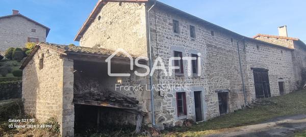 Ancien corps de ferme avec terrain...