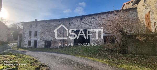 Ancien corps de ferme avec terrain...