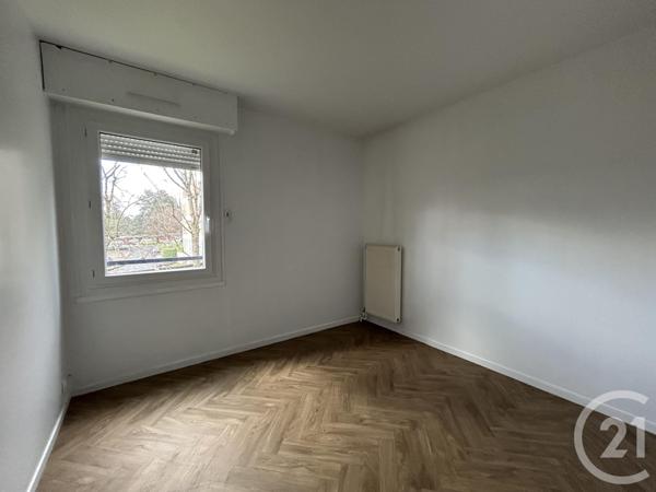 Appartement à vendre  4 pièces - 82,07 m2 AVON - 77
