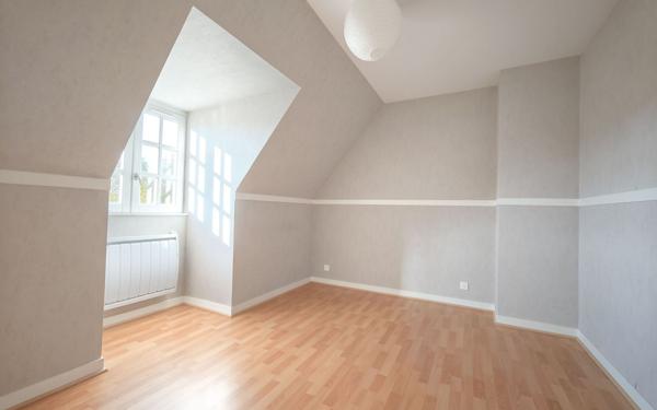 Maison à vendre    6 pièces • 132 m2 Arpajon-sur-Cère