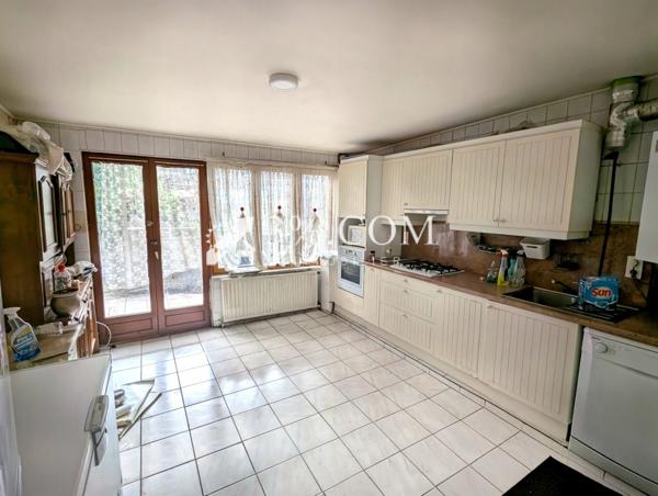 Maison 4 pièce(s) 3 chambre(s) 95 m²