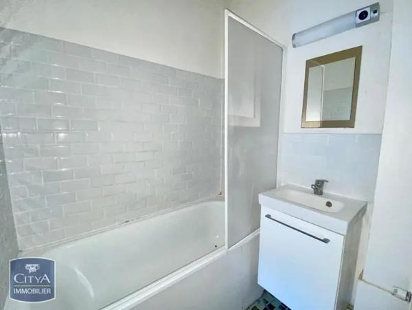 Appartement à louer 1 pièce 27.92m²