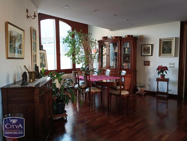 Appartement à vendre 6 pièces 242.79m² Frontignan (34110)
