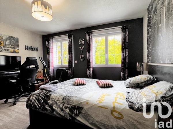 Maison à vendre 5 pièces 132 m² Le Mesnil-Esnard