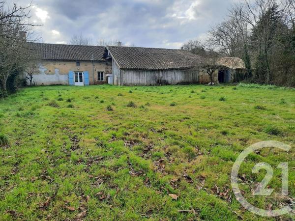 Maison à vendre  4 pièces - 161,73 m 2   CHEY  - 79