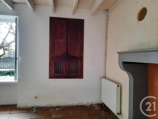 Maison à vendre  4 pièces - 161,73 m 2   CHEY  - 79