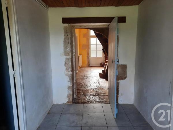 Maison à vendre  4 pièces - 161,73 m 2   CHEY  - 79