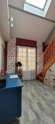 Maison 4 chambres, jardin, double garage