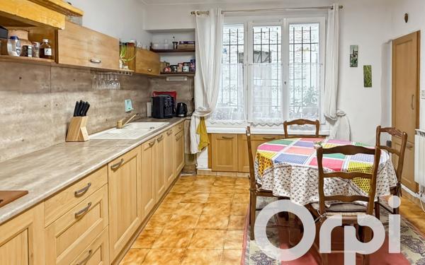 Maison à vendre    4 pièces •  Beaucaire