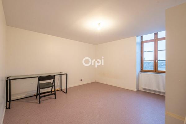 Maison à vendre    5 pièces • 140 m2 Rilhac-Rancon