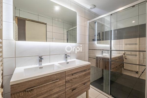 Maison à vendre    5 pièces • 140 m2 Rilhac-Rancon