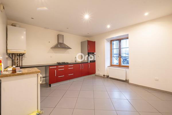 Maison à vendre    5 pièces • 140 m2 Rilhac-Rancon