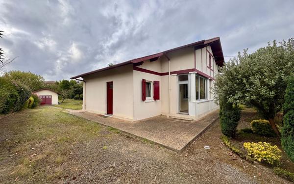 Maison à vendre    3 pièces •  Dax