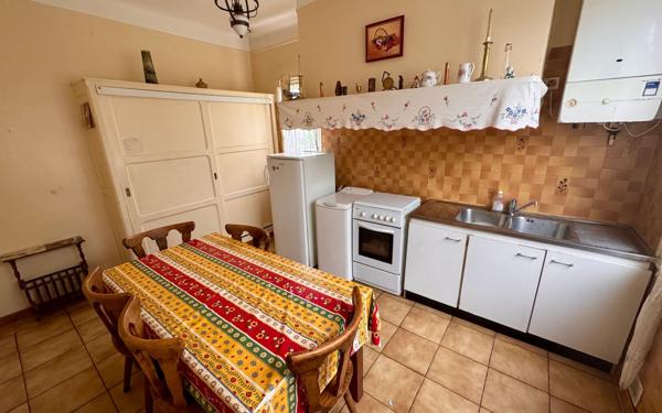 Maison à vendre    3 pièces •  Dax