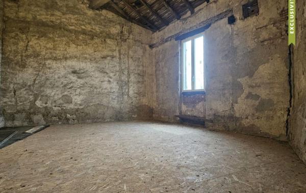 Vente Garage à rénover Port-sainte-marie   