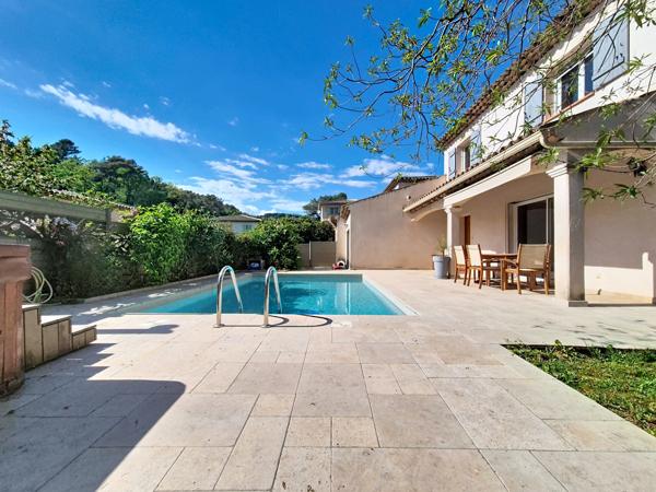 Maison 5 pièces - 110 m² Bien prestige