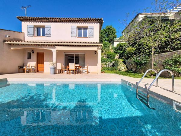 Maison 5 pièces - 110 m² Bien prestige