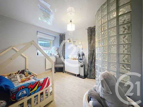 Appartement T5 à vendre  5 pièces - 109,05 m2 CHAMPEY - 70