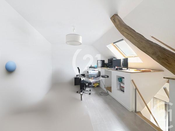 Appartement T5 à vendre  5 pièces - 109,05 m2 CHAMPEY - 70