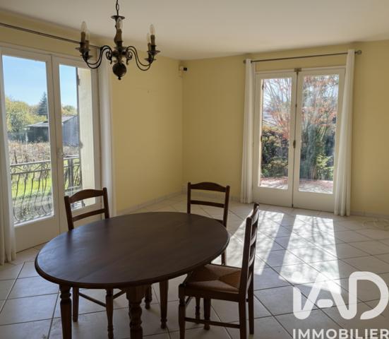 Maison à vendre 6 pièces 136 m² Castillon-la-Bataille