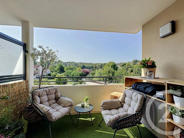 Appartement T4 à vendre  4 pièces - 79 m 2   BRIGNAIS  - 69