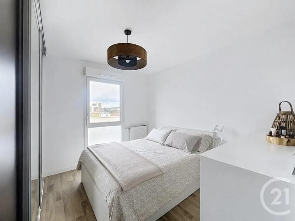 Appartement T4 à vendre  4 pièces - 79 m 2   BRIGNAIS  - 69