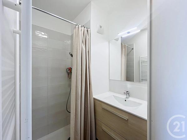 Appartement T4 à vendre  4 pièces - 79 m 2   BRIGNAIS  - 69