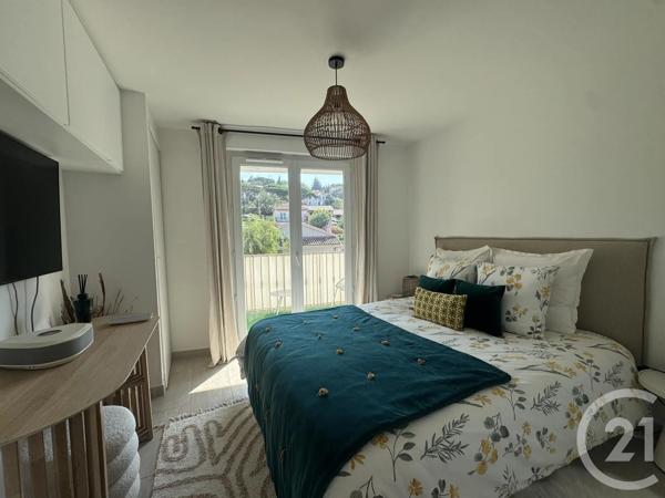 Appartement F2 Bis à vendre  2 pièces - 39,06 m 2   STE MAXIME  - 83