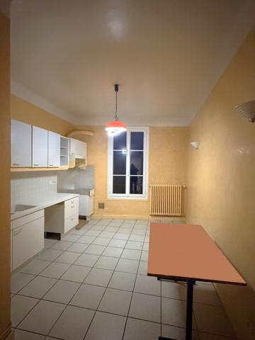 Appartement 7 pièce(s) 4 chambre(s) 164 m²