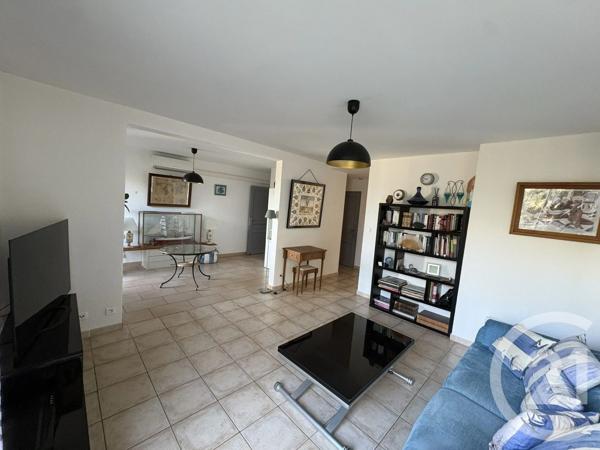 Appartement à vendre  4 pièces - 87 m 2   LA SEYNE SUR MER  - 83