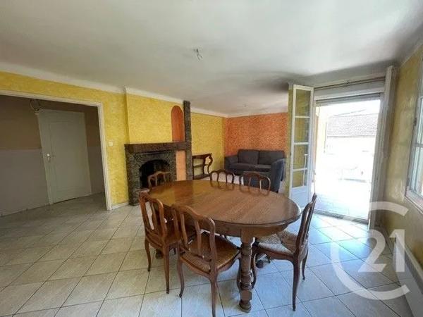 Appartement à vendre  4 pièces - 87 m 2   LA SEYNE SUR MER  - 83
