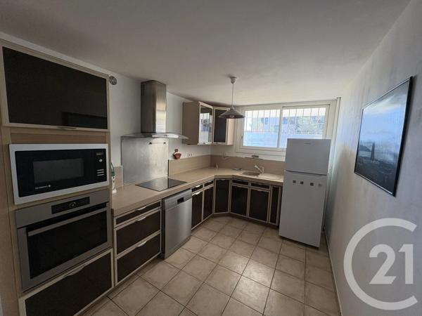 Appartement à vendre  4 pièces - 87 m 2   LA SEYNE SUR MER  - 83