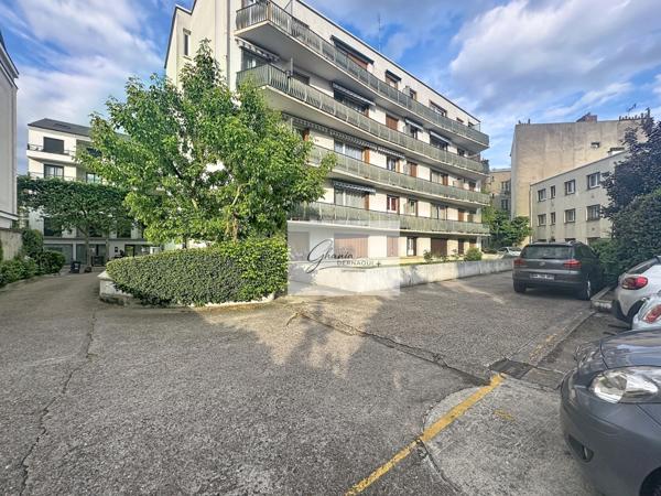 Appartement Coup de Cœur 70 m² – 3 pieces  – Parking – Cave – 3 Balcons – Le Perreux-sur-Marne