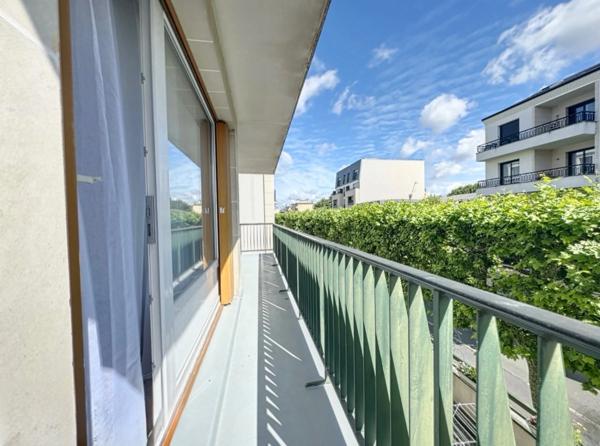 Appartement Coup de Cœur 70 m² – 3 pieces  – Parking – Cave – 3 Balcons – Le Perreux-sur-Marne