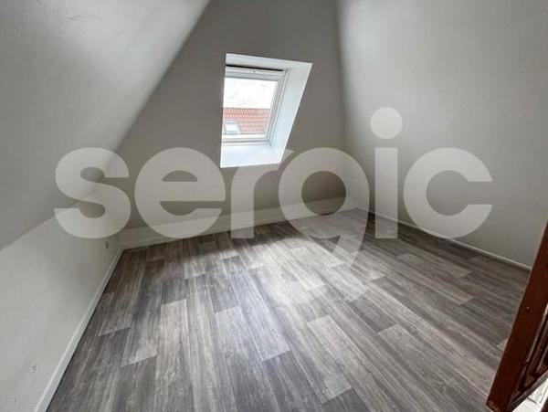 Location 2 Pieces 28 80000 Amiens 25 0043 01 0028