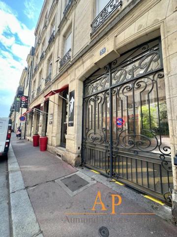 Parking / Box à louer à Caen (14000)