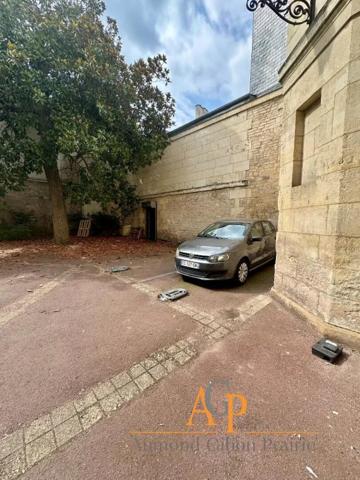 Parking / Box à louer à Caen (14000)