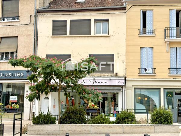 Esprit maison de ville – 166 m² – terrasse 20 m² et véranda