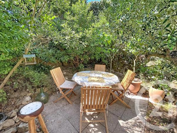 Appartement T2 à vendre  2 pièces - 46 m 2   CAVALAIRE SUR MER  - 83